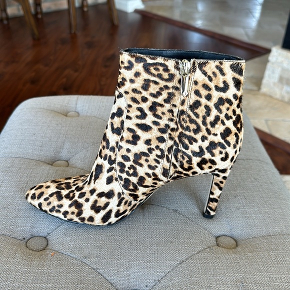 Sam Edelman Calf hair booties Cheetah print - Picture 8 of 14
